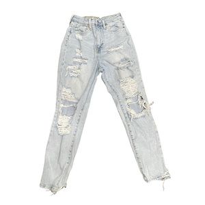 H&M Light washed high rise ripped jeans Women’s 2